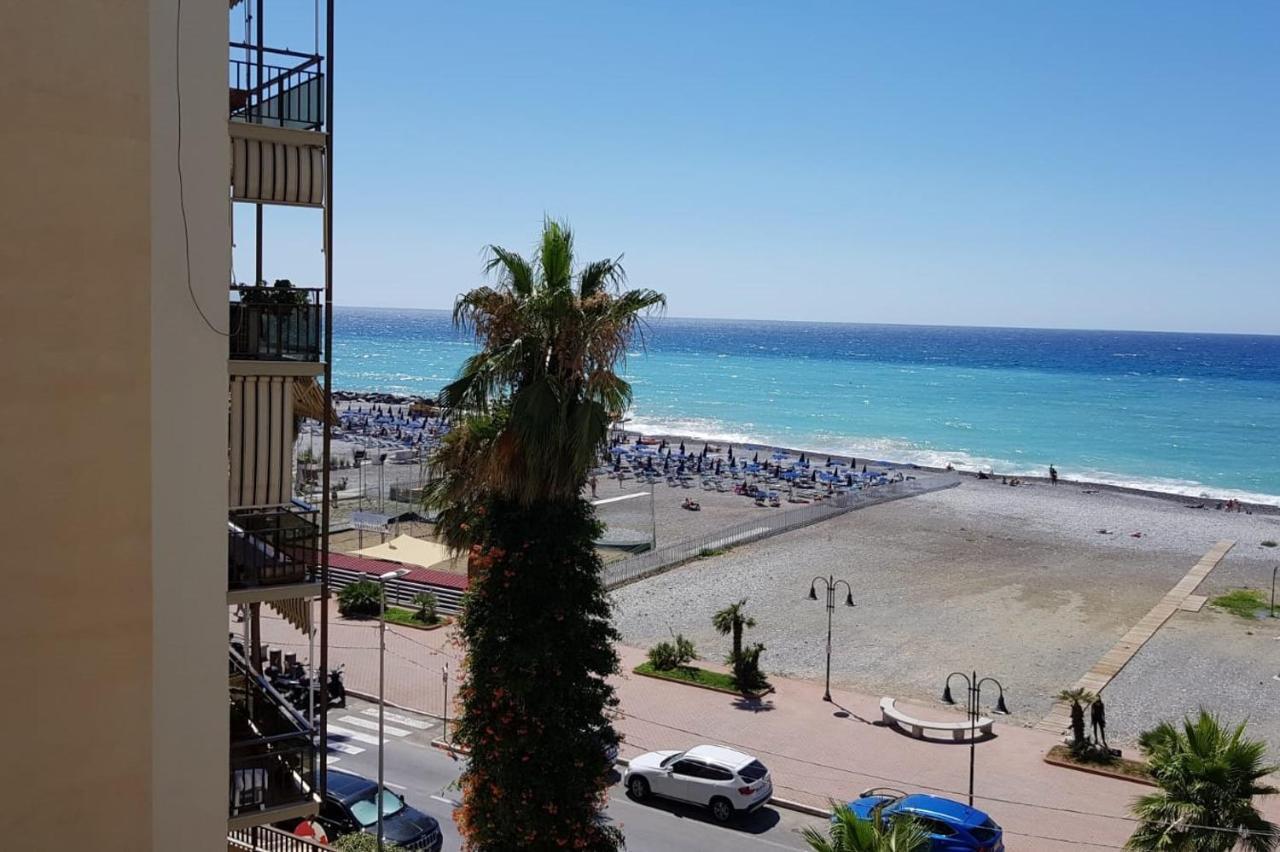 Casalmare Sabina Διαμέρισμα Βεντιμίλια Εξωτερικό φωτογραφία